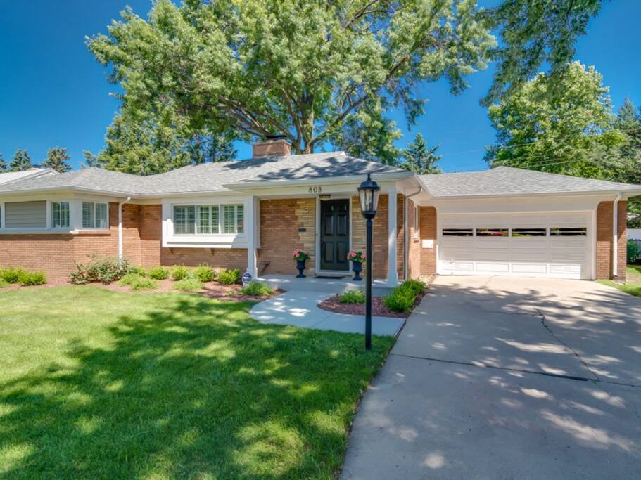 Spacious front yard and parking