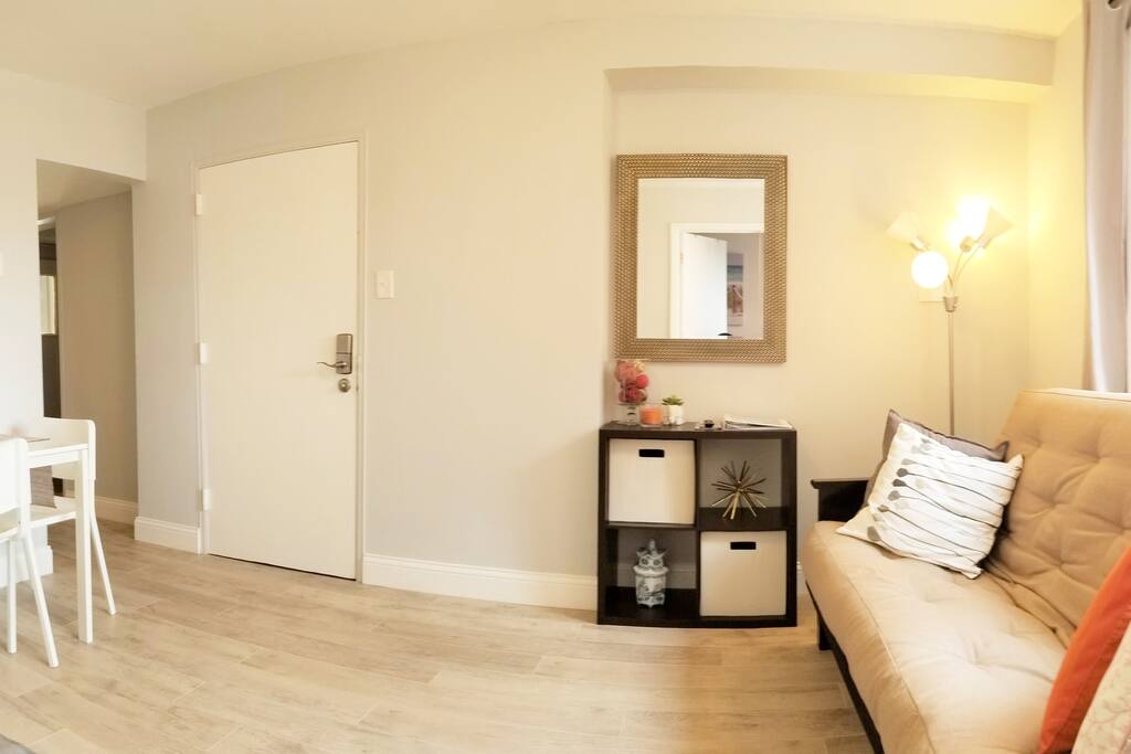 12 Best Airbnb Vacation Rentals In Chinatown, Chicago Updated 2024