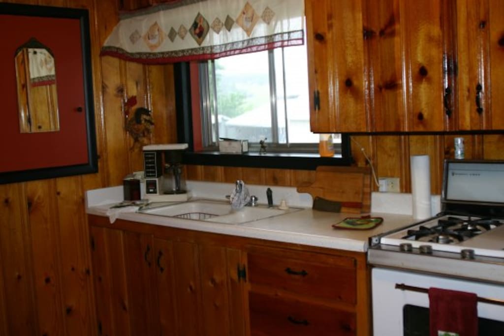 Country Kitchen