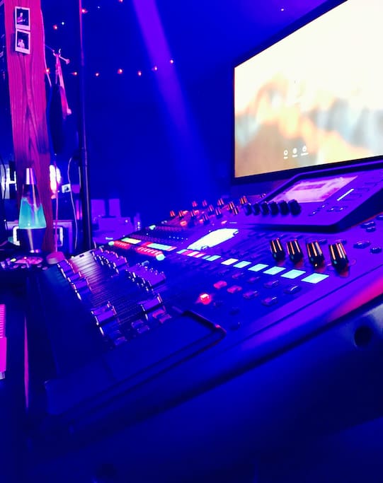 Studio-412 console.
