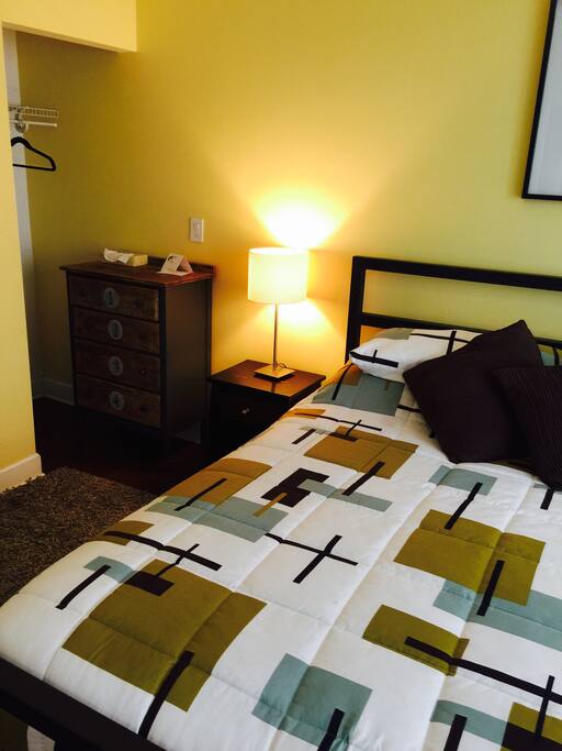 Bedroom Pic 2
