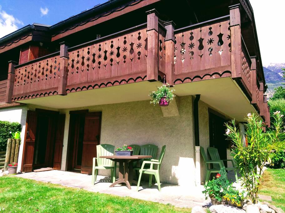 The summer lodge