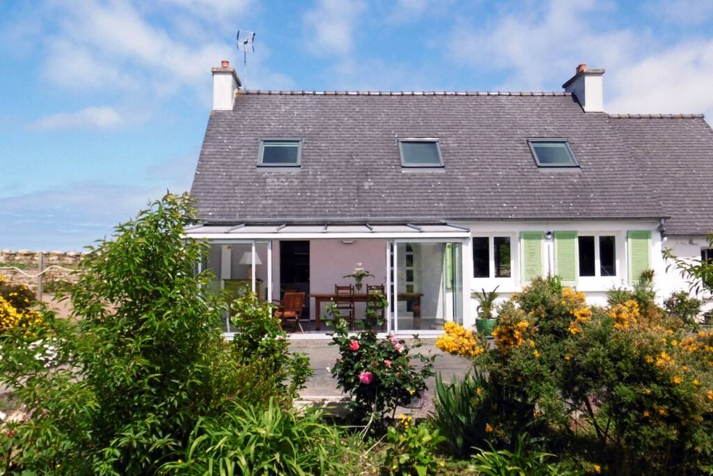 Vu de la maison depuis le jardin