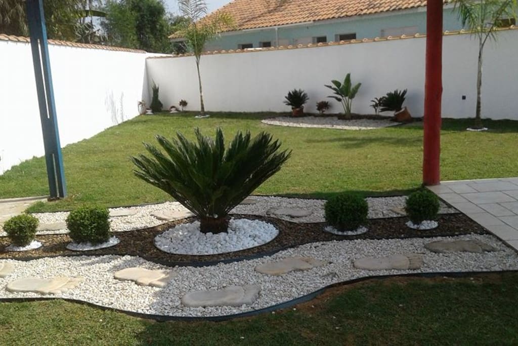Área de lazer do condomínio .
