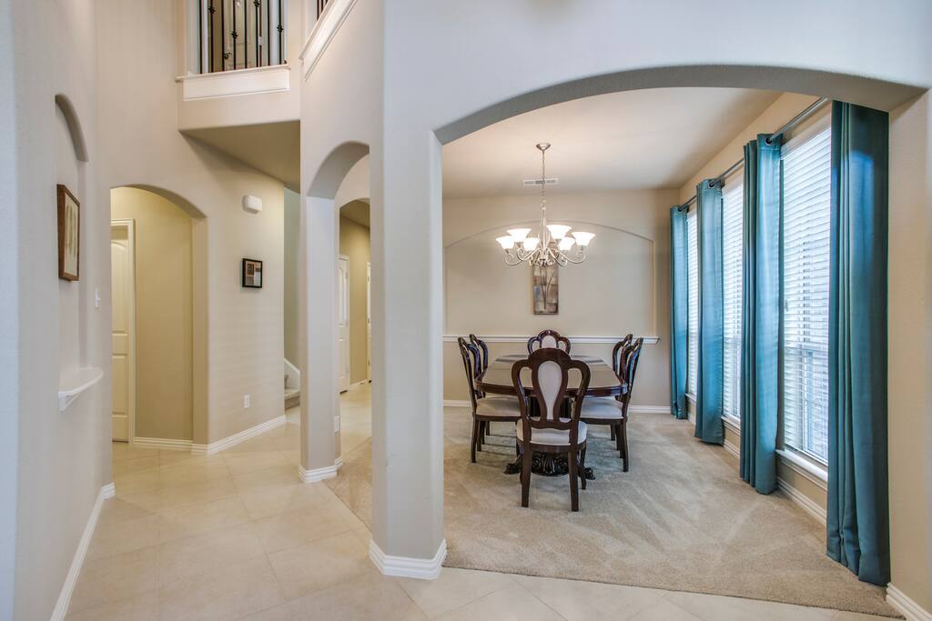 Entry way and dining