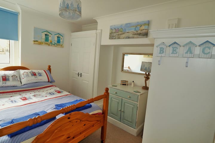 Beach Hut Bedroom