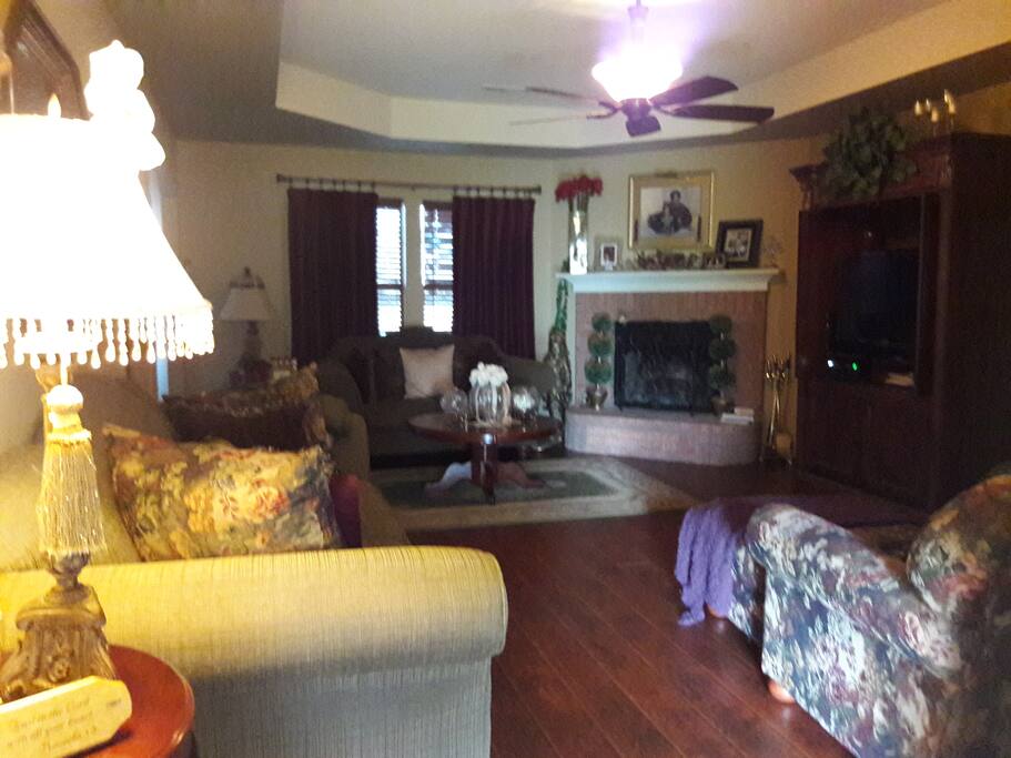Family room setting comfort zone