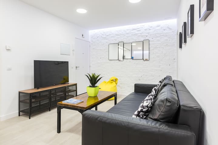 Alcala Duplex 20 pax (8 bedrooms-8 bathrooms) gallery image 5