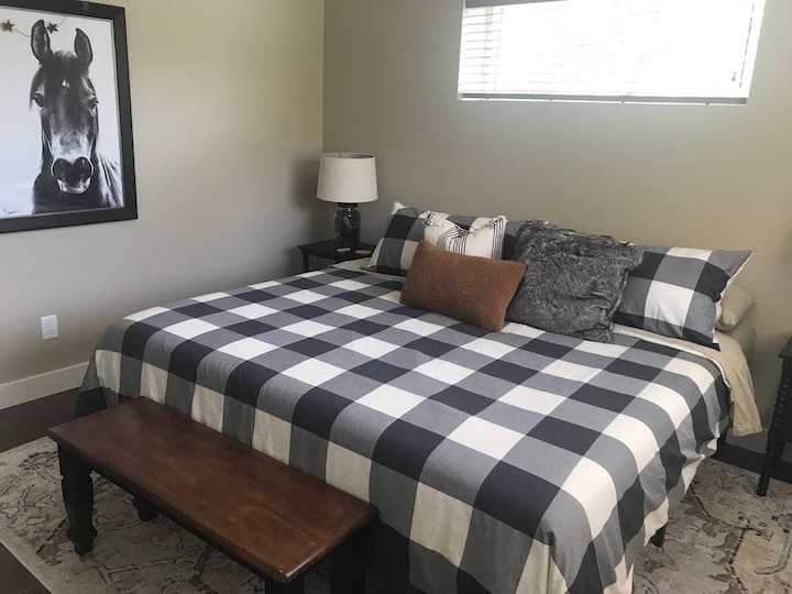 Dormitorio oeste de las escaleras en las escaleras