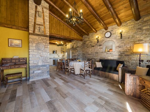 VEGARA CABIN in "Perico Rural House"