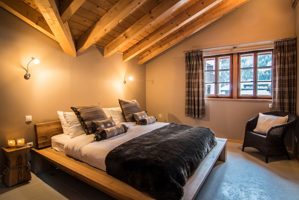 Double Bedroom - the Brown Room