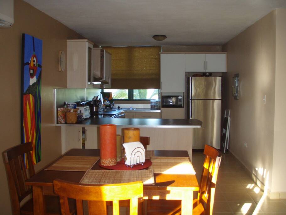 Dinning room and full kitchen