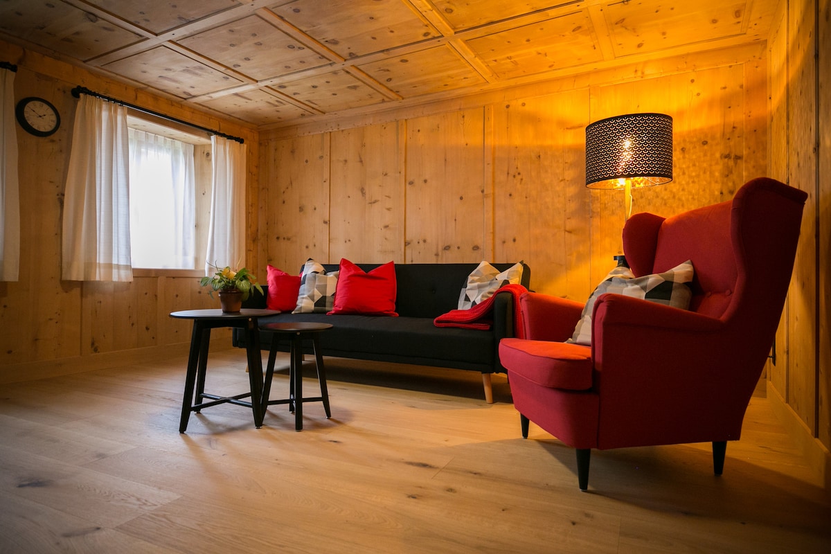 Successful Airbnb property: chasa allegra monastery in Graubünden/Grischun/Grigioni