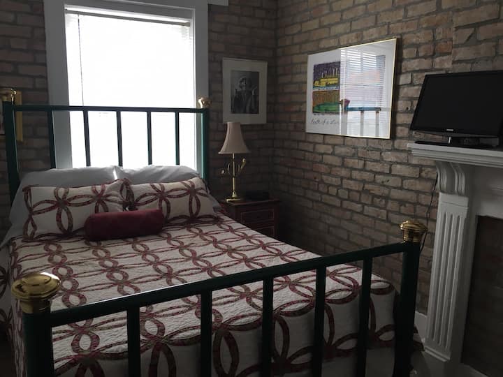 ห้องนอนที่ 3 ที่มีเตียงคู่