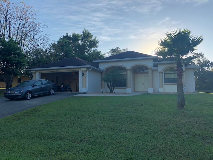 Weeki Wachee Spring Vacation Rentals & Homes Florida, United States