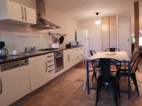 Duplex 2 km from Cancale-Mt St Michel Bay