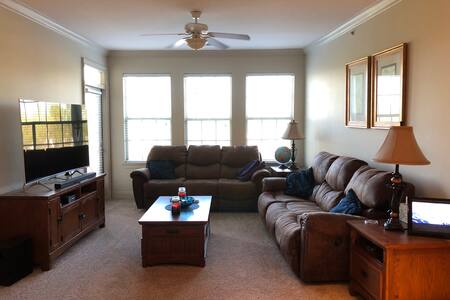 Cozy Apt. in Baton Rouge 2bed/2bath