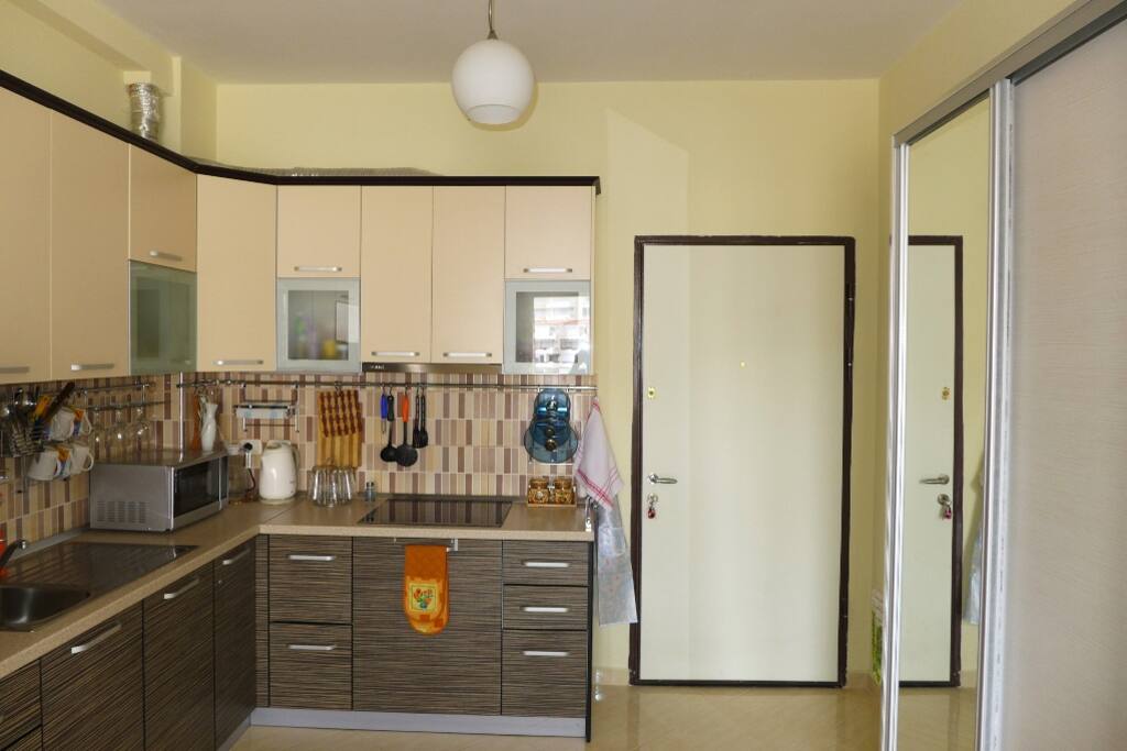 Кухня - гостиная / Kitchen - living room