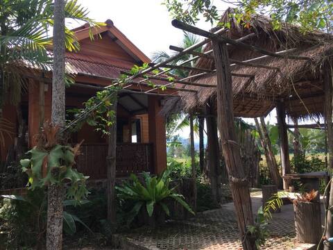 Siam Lanna Homestay (House) Stay in 1 Bedroom