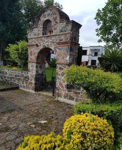 Hospédate en una hermosa finca campestre. gallery image 3