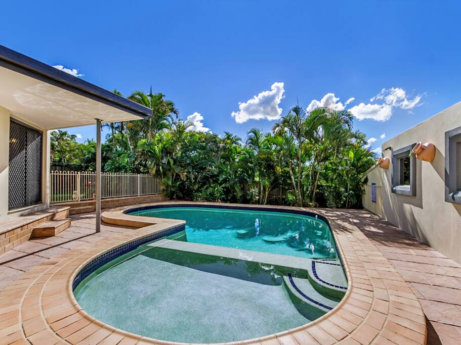Lap pool for the kiddies
