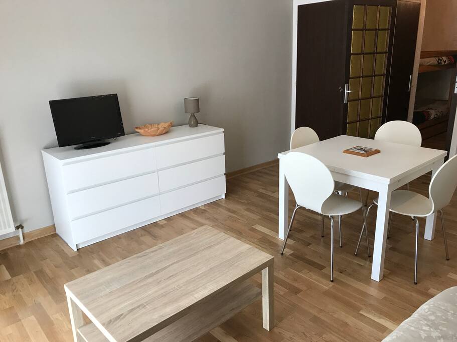 pièce principale (cuisine,salon)