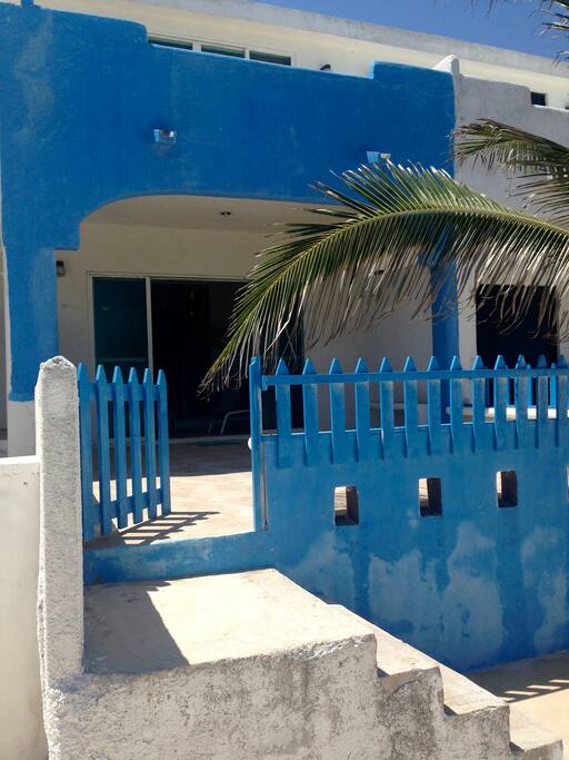 Front terrace overlooking the beach