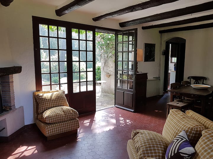 Villa Provençale Avec Piscine Et Grand Jardin - Mougins