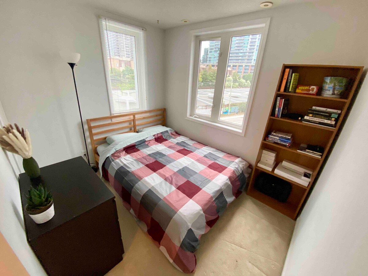 საძინებელი 2