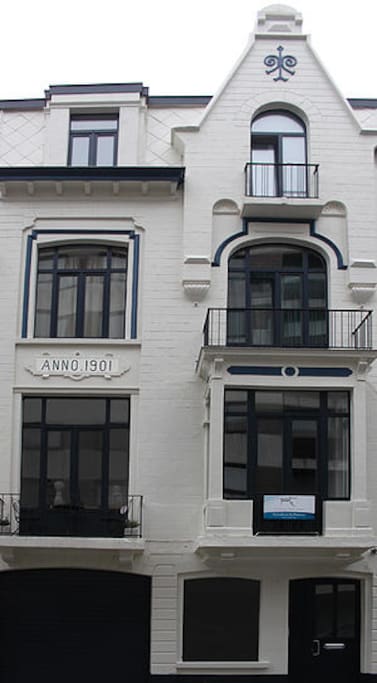 Tussenin - house of arts