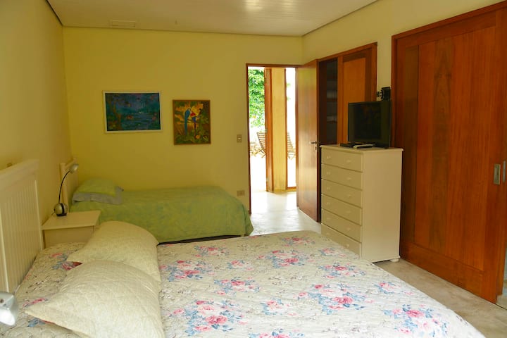 ماذا عن الاستيقاظ على الشاطئ ؟