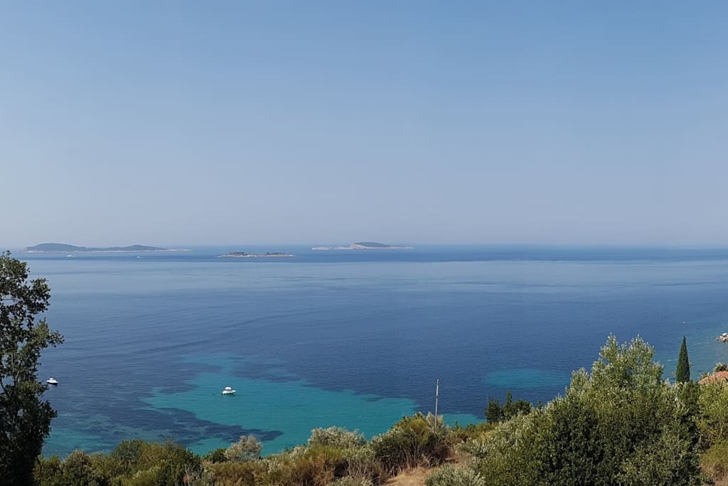 Great view, and quite place, 5 beaches in 1km distance