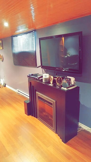 Fire place and tv