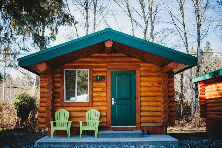 Port Hardy Log Cabins Cabins For Rent In Port Hardy British