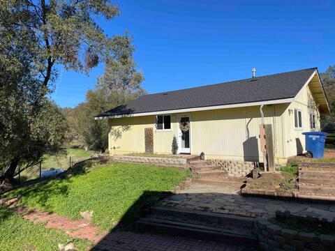 Raymond Ranch Haven/ bass lake/Yosemite