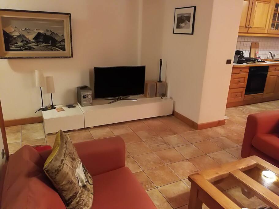 L'espace TV-Hi-fi-cinéma.