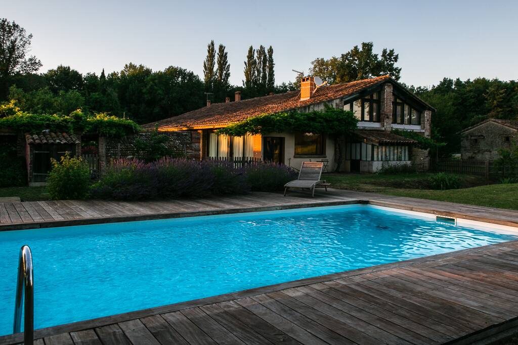 Vue depuis la piscine