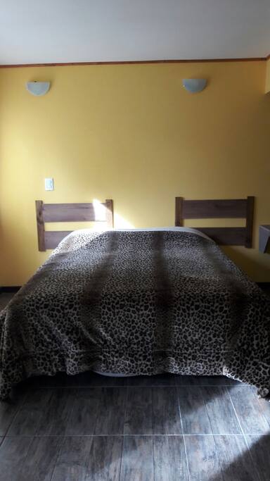 somiers de 2 plazas/ropa de cama/ calefaccion