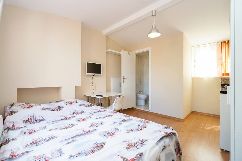 P1 Studio - Bedroom