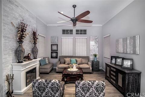 RESORT STYLE HOME. 1400 SQFT HEATED POOL.