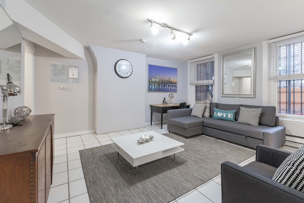 Large living room space to hang out and relax