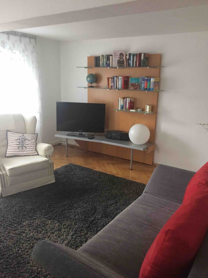 Freundliche 2 1/2 Zimmer Wohnung - Giessen