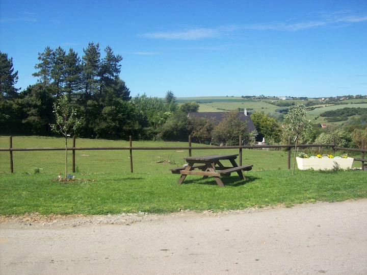 kona ndogo kwa waenda likizo kupata kinywaji