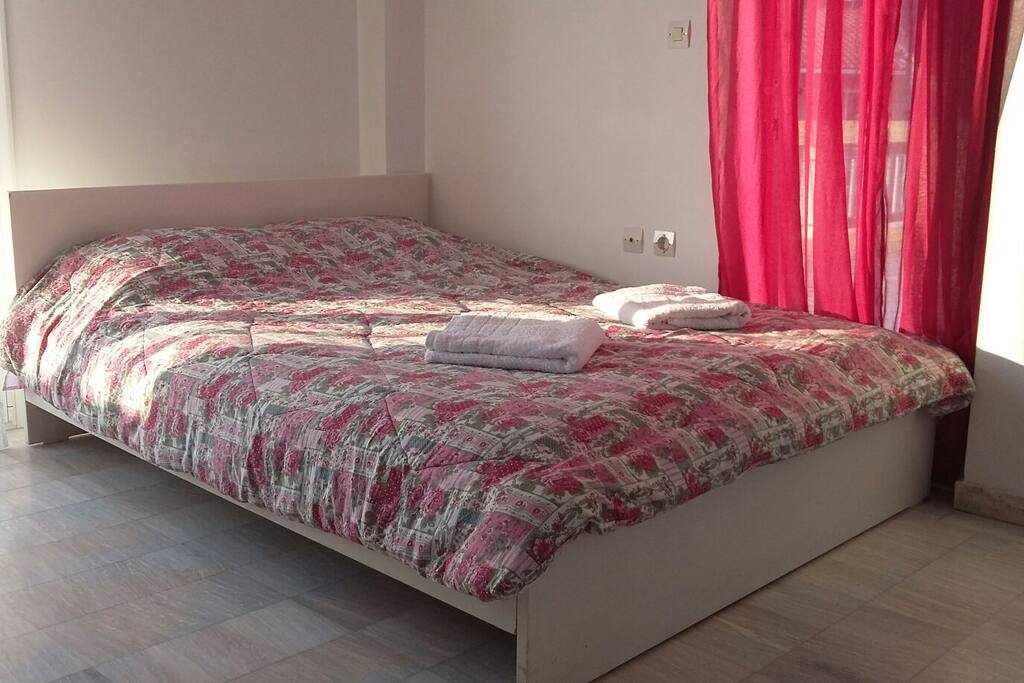 Comfortable queen size bed
