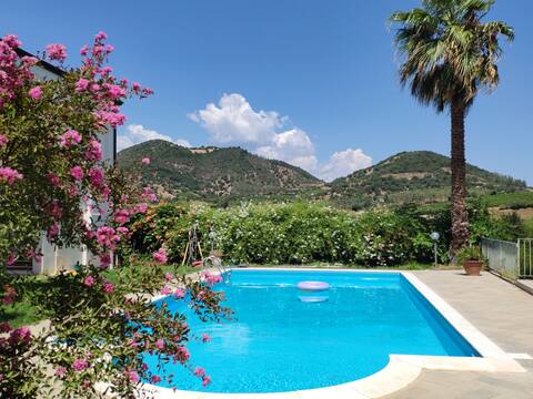 Apartment with garden and pool