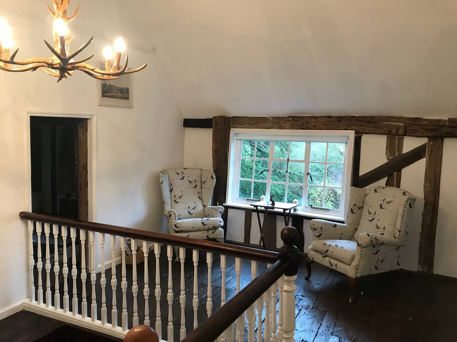 Upstairs landing and reading area