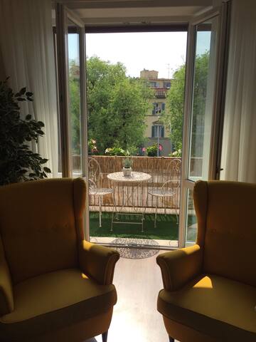 Fabulous 200sqm bright apartment San Francesco gallery image 5