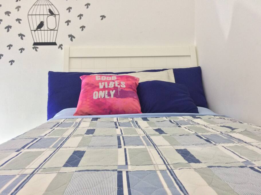 Quarto 2 Cama Solteiro Grande.