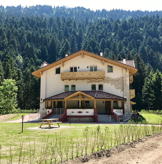 Residence Genzianella in estate - Summertime at Genzianella