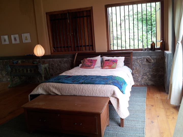 غرفة النوم الرئيسية